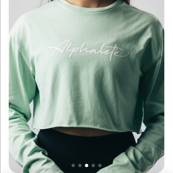 Alphalete Signature Long Sleeve - Picture 5 of 5
